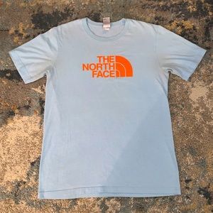 Men’s North Face t-shirt